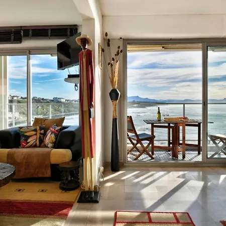 Superbe Vue Mer Et Montagnes Appartement